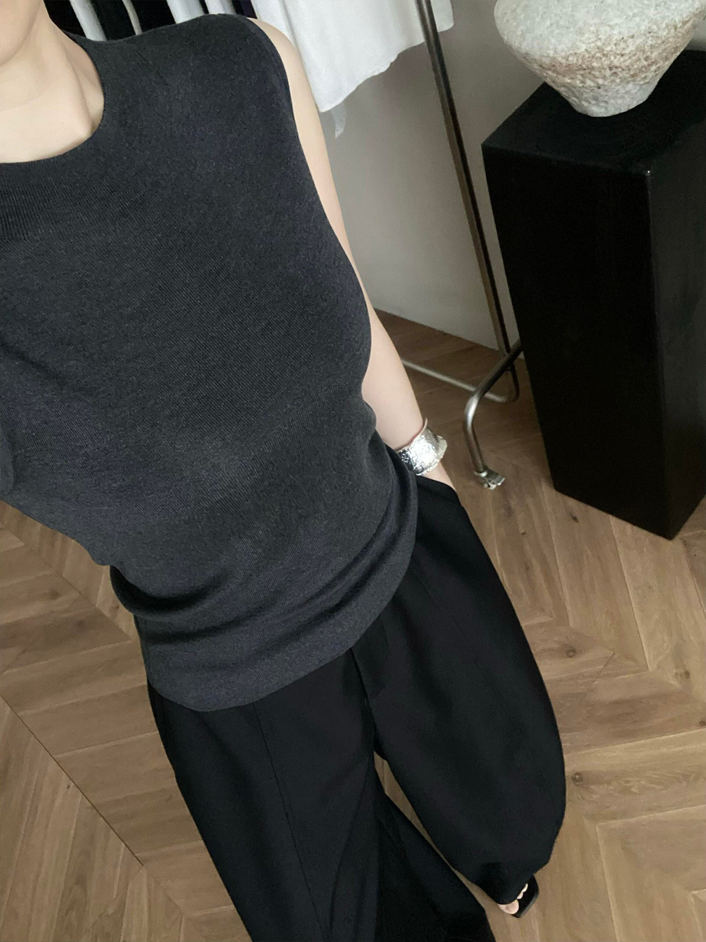 1784984510016_cn250E.jpg